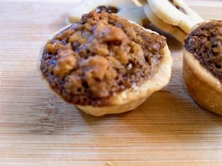 pecan/walnut cup cookies image