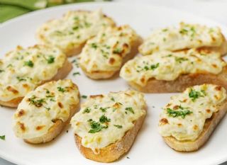 Artichoke Bruschetta image