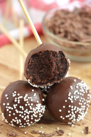 Chocolate Cake Pops image