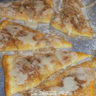 Crescent / Cinnamon-Sugar Pizza image