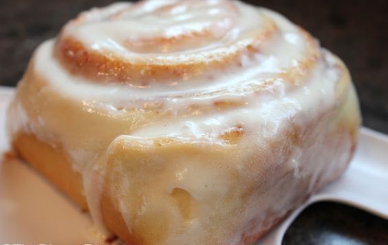 Main Street Bakery Cinnamon Rolls Recipe image