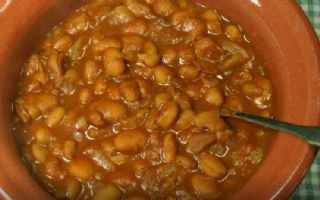 Easy ranch-style beans (stovetop) image